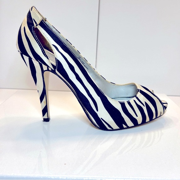 Massimo Shoes - Massimo Black and White Zebra Print Heels